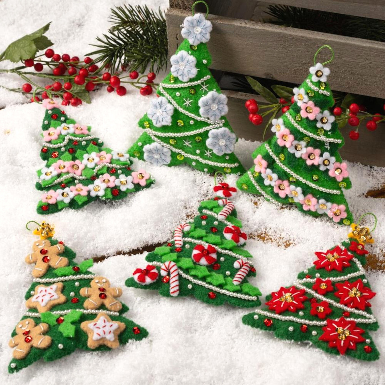 Plaid / Bucilla -  Set of 6 Festival Of Trees Ornaments