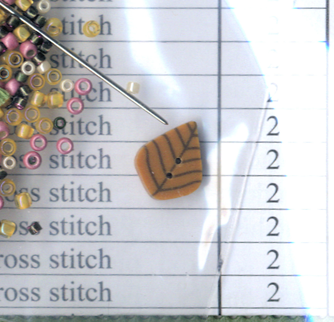 Mill Hill 2025 Autumn Series - Fall Foxes - CrossStitchWorld