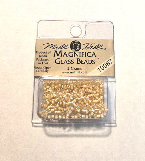 Mill Hill Magnifica Glass Beads 2g - Pale Honey #10087