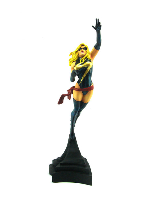 Bowen Designs Ms. Marvel Painted Statue Modern Version View 1
