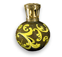 Arrangement Fragrance Lamp by Ne Qwa Art