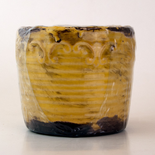 Pineapple Vanilla Sugar Vintage Round Pot Swan Creek Candle (Color: Yellow)