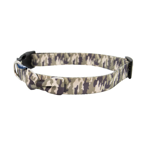 Medium Camoflage Collar by Simply Southern