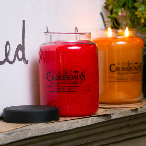 Fresh Apple 26 oz. Crossroads Candle