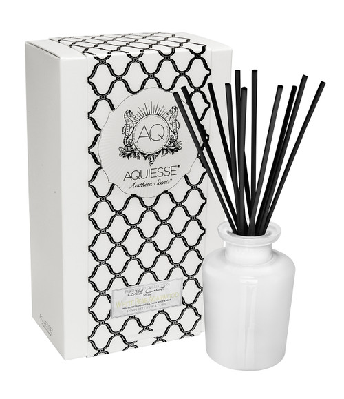 White Pear Agarwood Reed Diffuser Set by Aquiesse