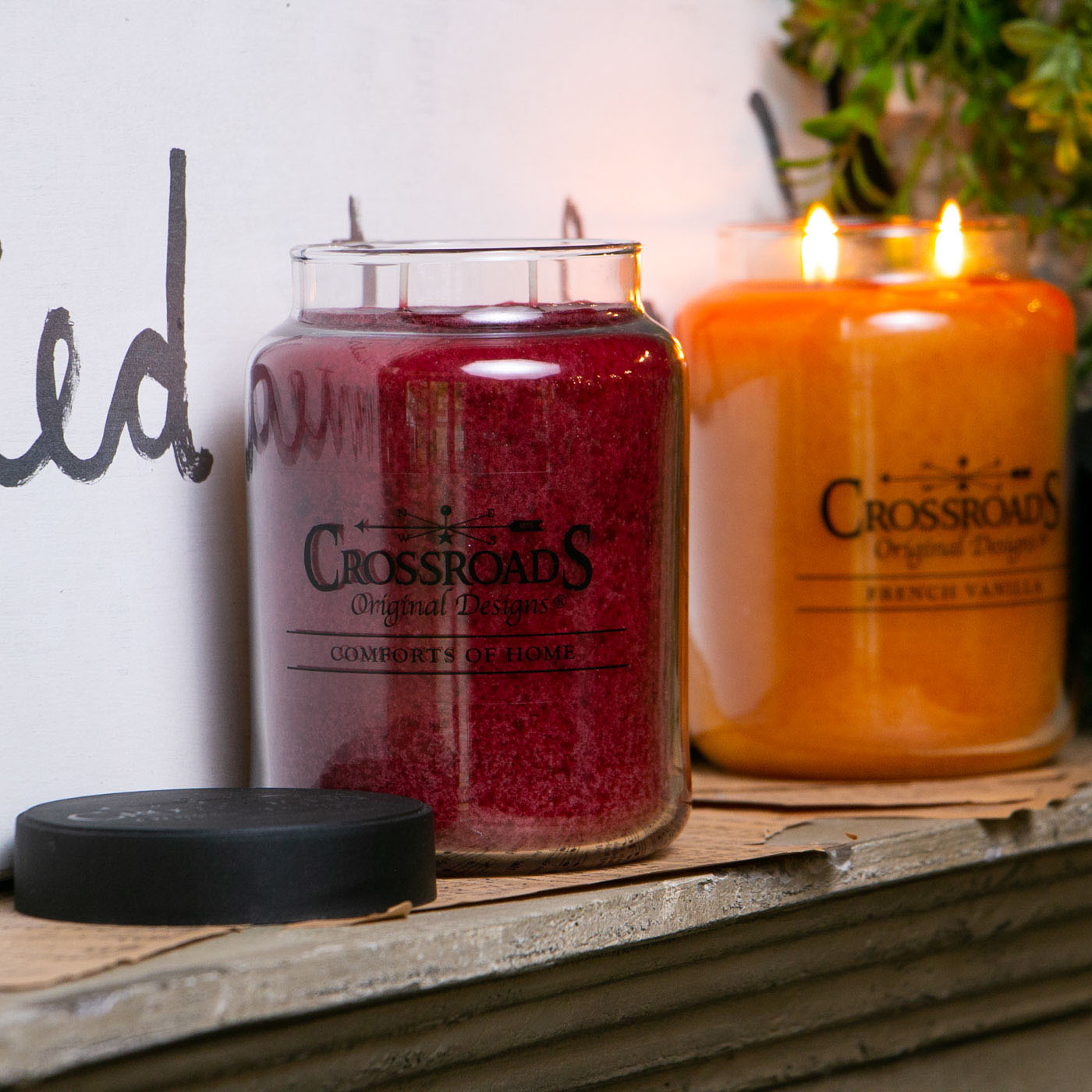 Crossroads Candles Comforts of Home 26 oz. Crossroads CandleThe Lamp Stand