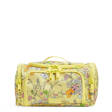 https://cdn11.bigcommerce.com/s-6zwhmb4rdr/products/125705/images/262354/the-lamp-stand-vera-bradley-sunlit-garden-large-travel-cosmetic-bag-26665-12550__57142.1654262618.386.513.jpg?c=1