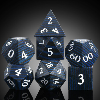Wooden dice set - Bruiser