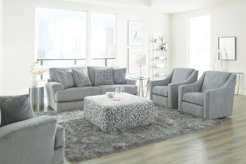 Lamar Swivel Chair Cream