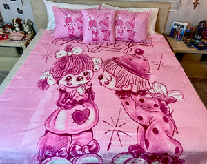 EXTRA LARGE 'Fool For You'Pen & Ink Fleece Blanket (PINK) *Limited Edition EXTRA LARGE 'Fool For You'Pen & Ink Fleece Blanket (PINK) *Limited Edition