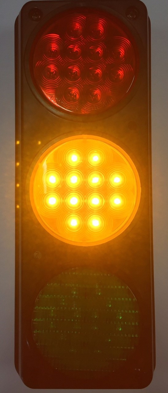 Traffic Control Light, Triple, Red, Amber & Green - Amber Activated with Mounting Housing. Great for Warehouse, Loading Docks, Warehouse Pedestrians, Sealed Doors, Roller Doors, Road Work Traffic Control.