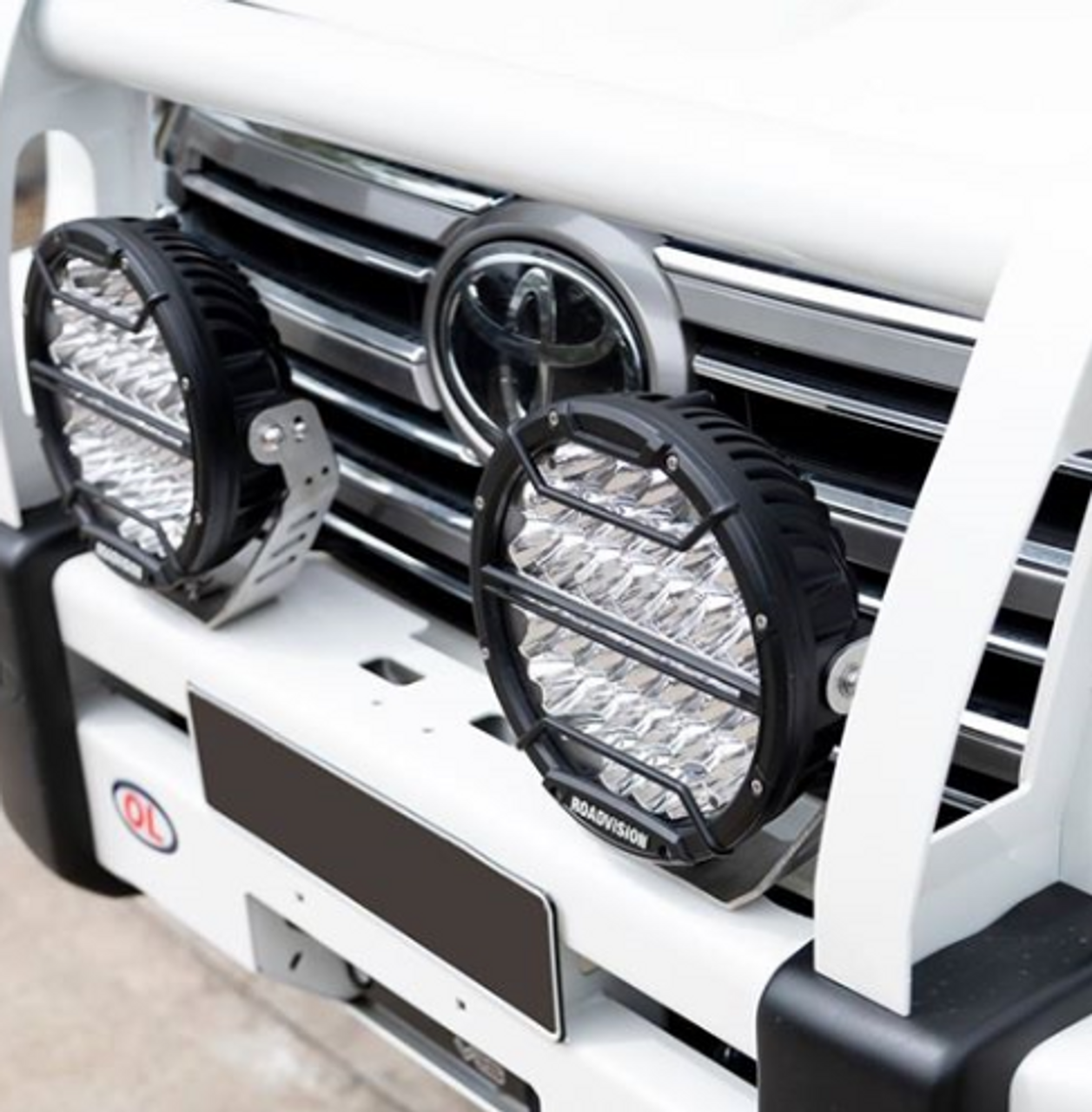 Tough Unit RDL4601S - 6 inch Dominator DL2 Series Driving Lights with Daytime Running Lights. 67 watts. Tough and Durable. Premium Driving Light. Spot Beam.  RoadVision. Ultimate LED.