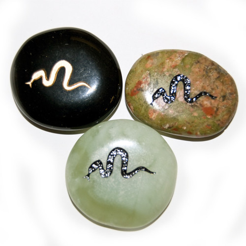 Totem Stone - Snake (12) Totem Stone - Snake (12)
