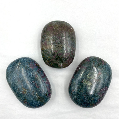 BACKORDER - Palm Stone - Ruby Kyanite