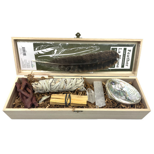 Cleansing Kit - Sage, Palo Santo and Crystals
