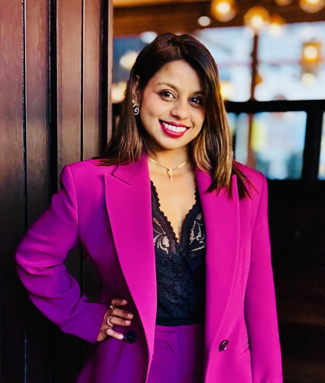 divya-photo-web.jpg
