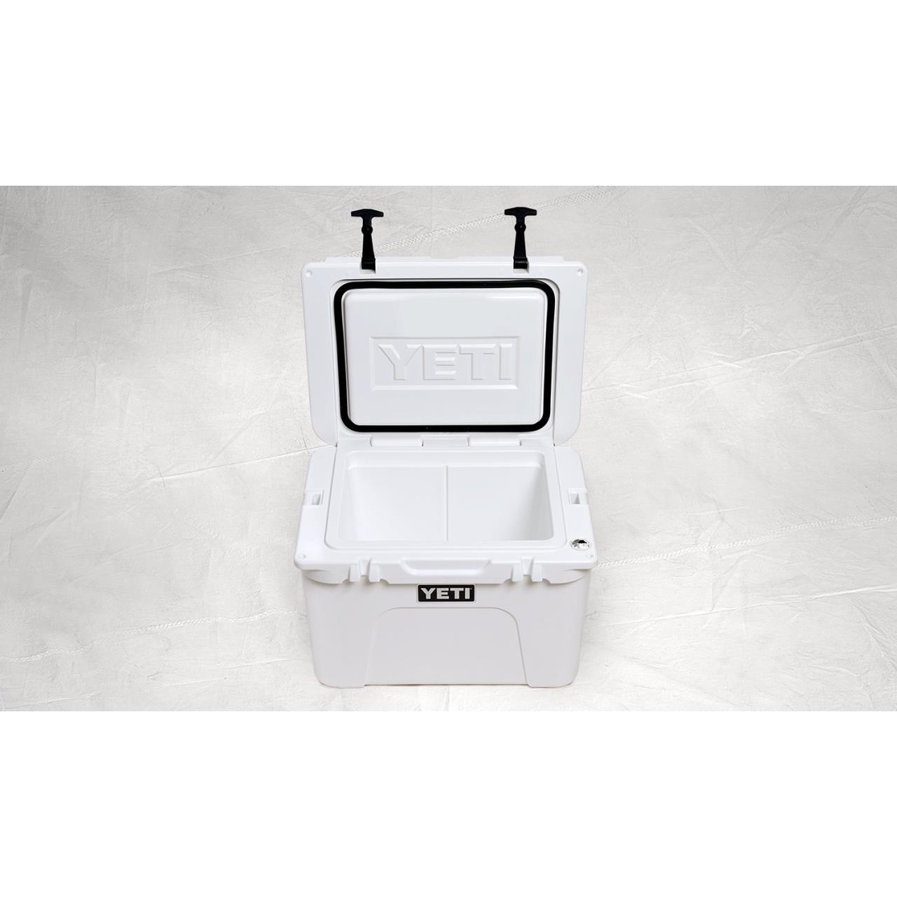Yeti Tundra 35 Quart Hard Cooler - White - Presleys Outdoors