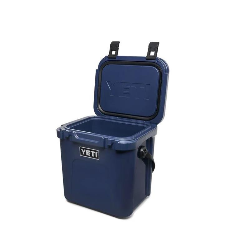 Yeti Roadie 24 Quart Hard Cooler - Navy - Presleys Outdoors
