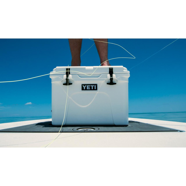 Yeti Tundra 35 Quart Hard Cooler - White - Presleys Outdoors