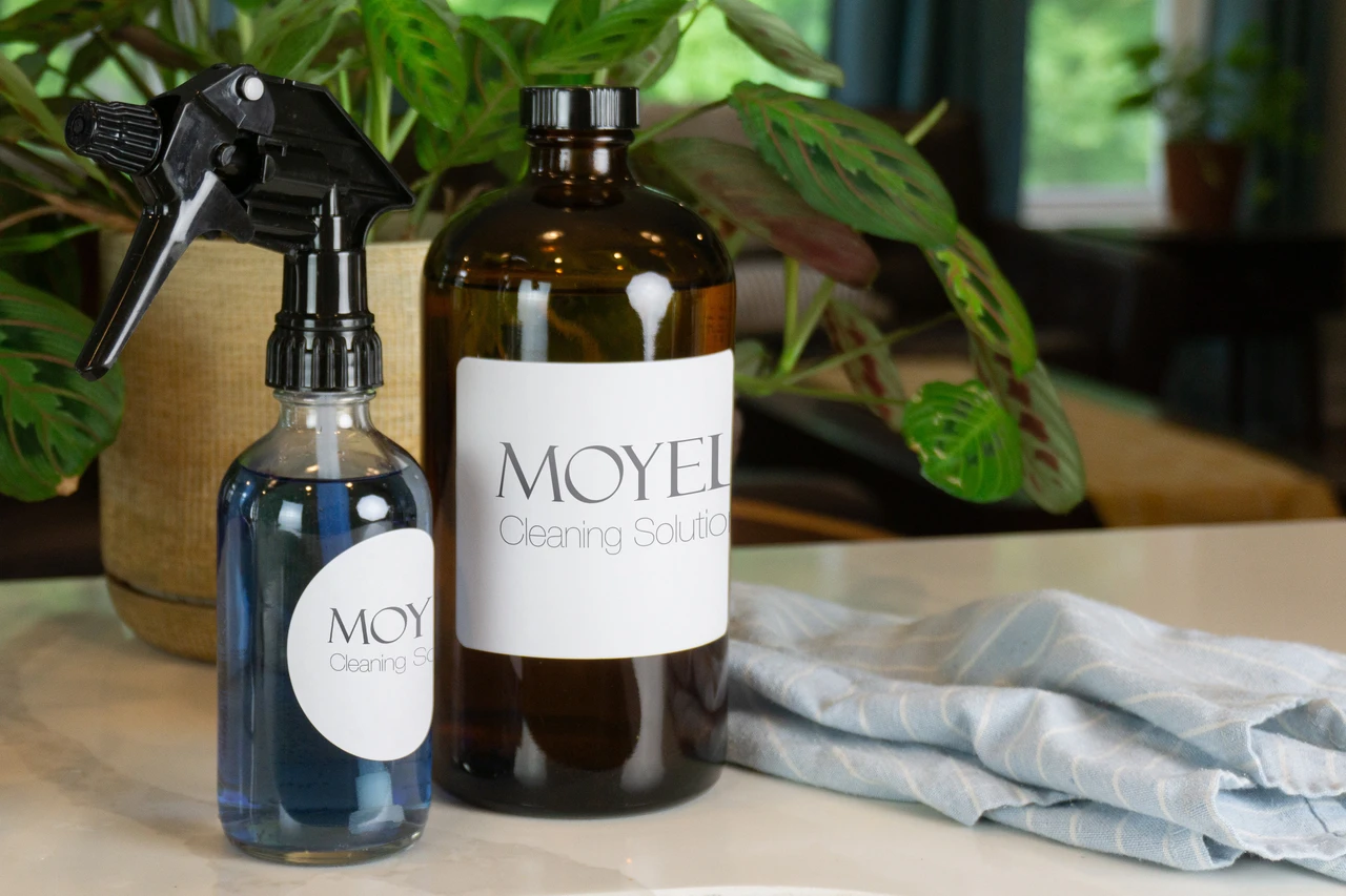 Boston Round Glass Bottle