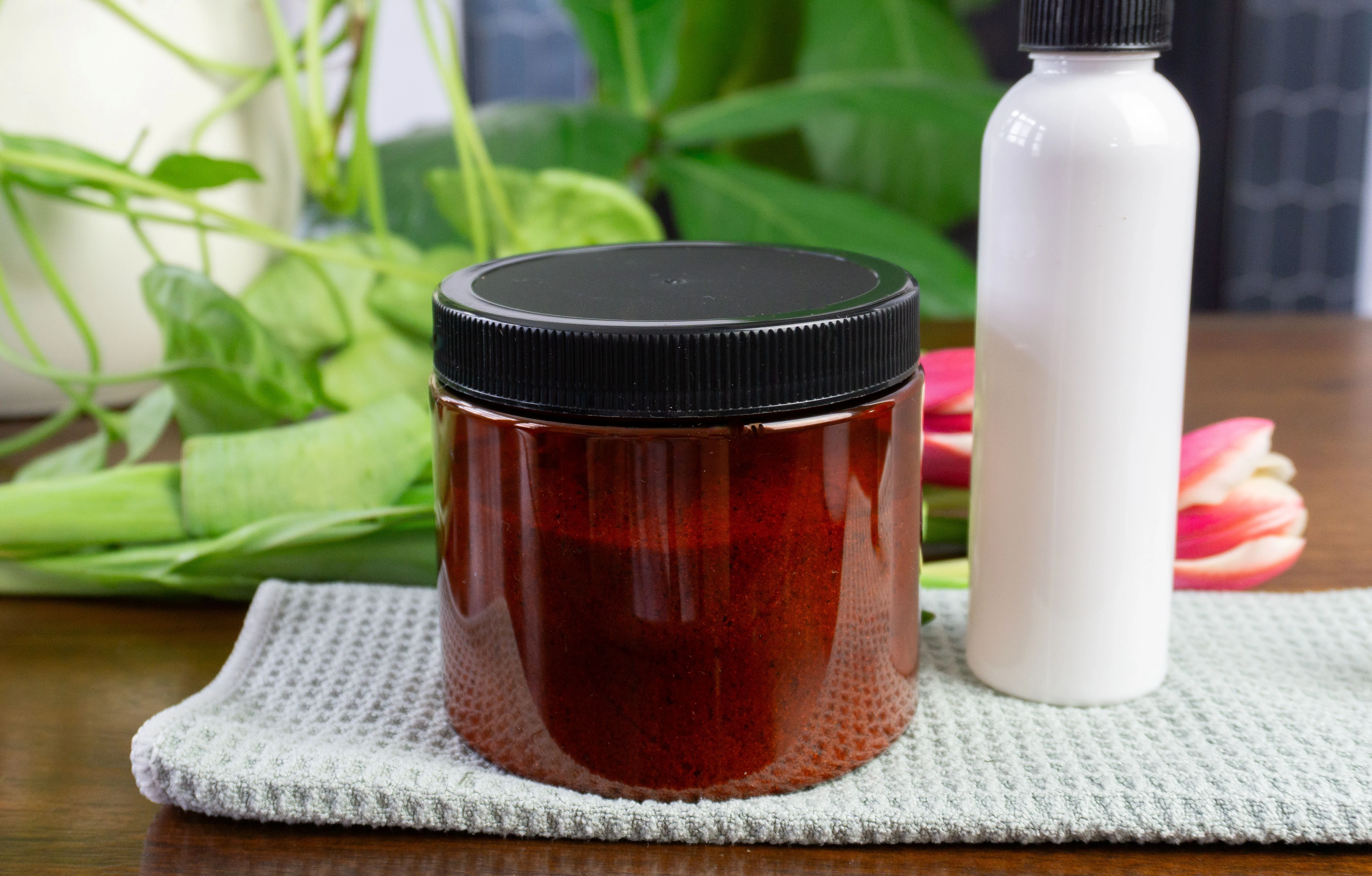 Plastic Straight Sided Jars