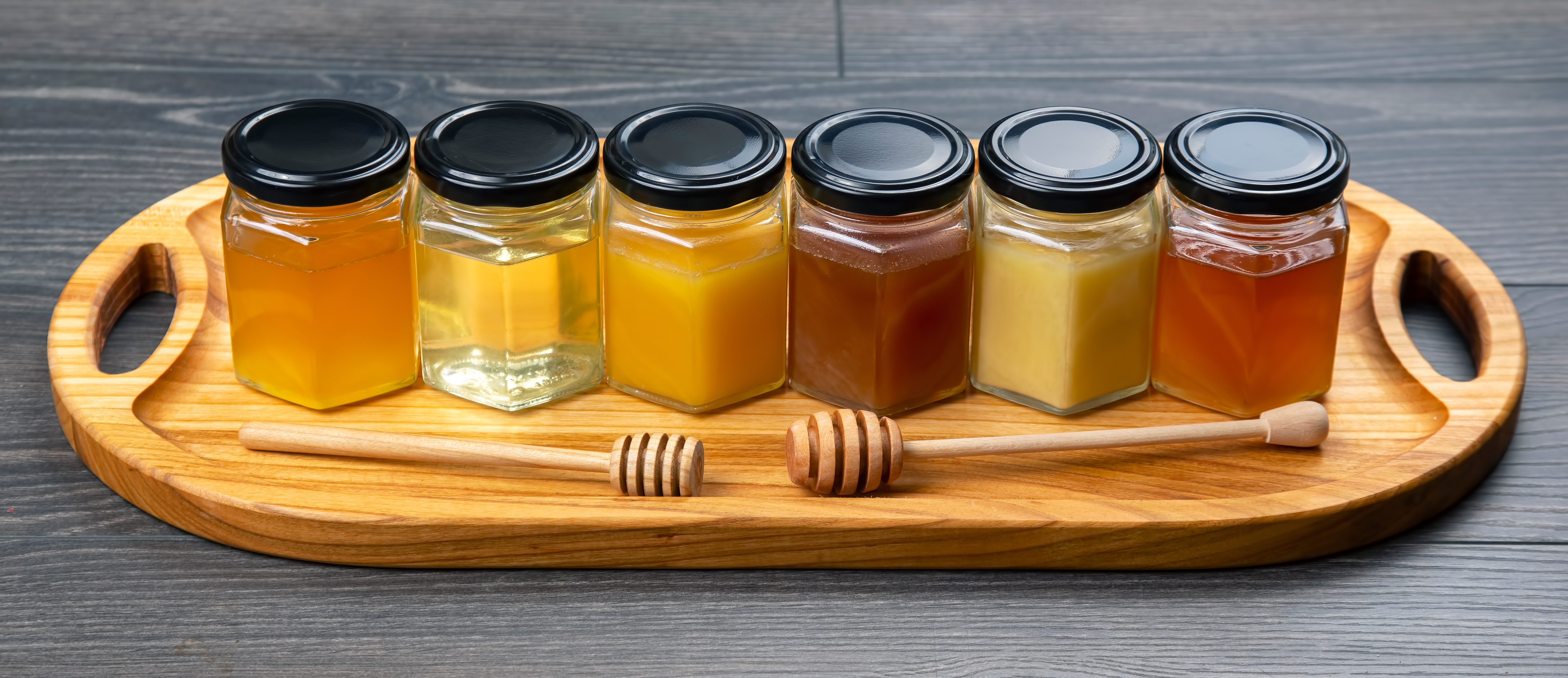 What Every Honey Producer Needs to Know About Jar Selection and Labeling