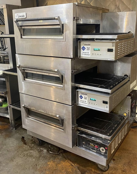 Lincoln 3 phase triple deck electric oven