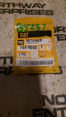 Caterpillar Retainer - 1449692 New, Industrial Parts Closeout