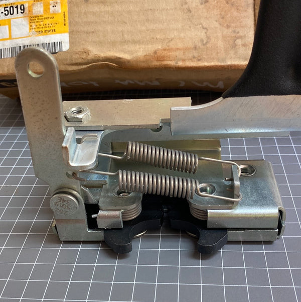Caterpillar LATCH AS - 252-5019 New, Industrial Parts Closeout