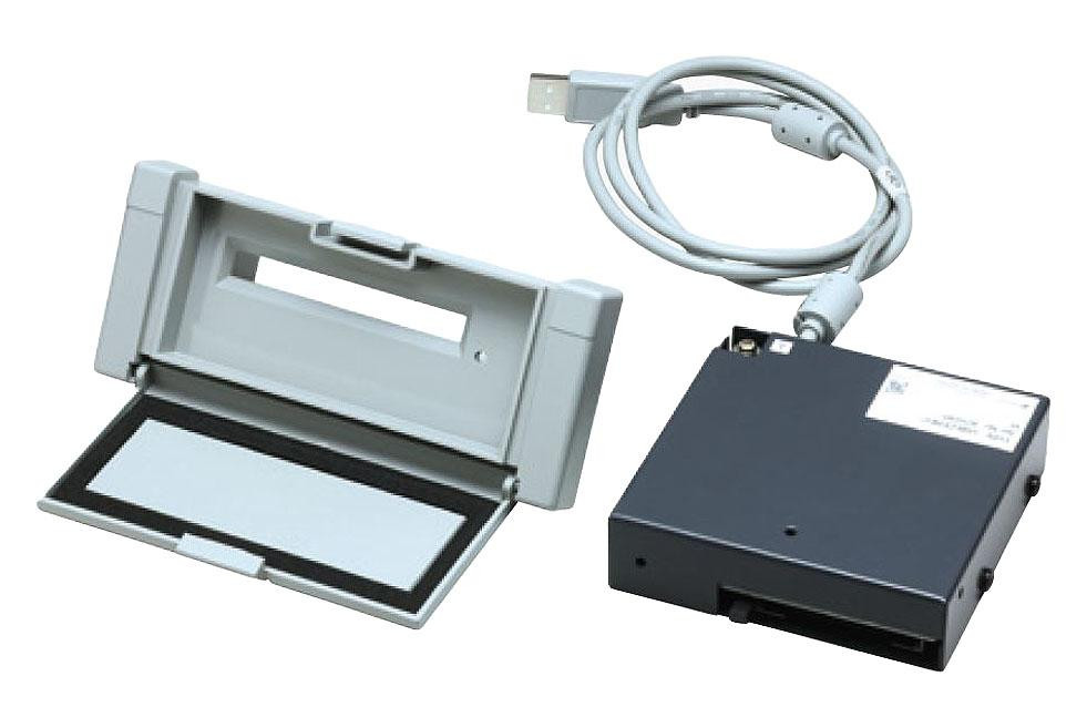 fuji-usb-cfrec__86690.jpg