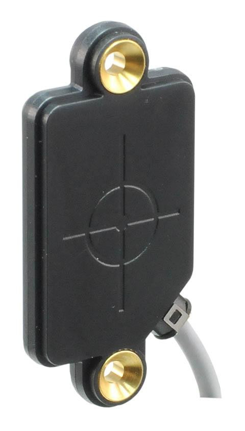 baumer_-_cfdk_-_capacitive_prox_sensor_4__58372.jpg