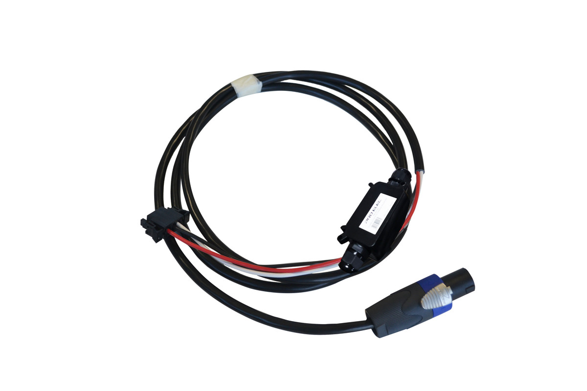 EW9Z-1BCEXT3M.jpg