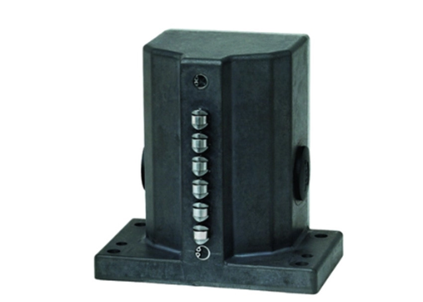 Euchner_082500_Primary.jpg