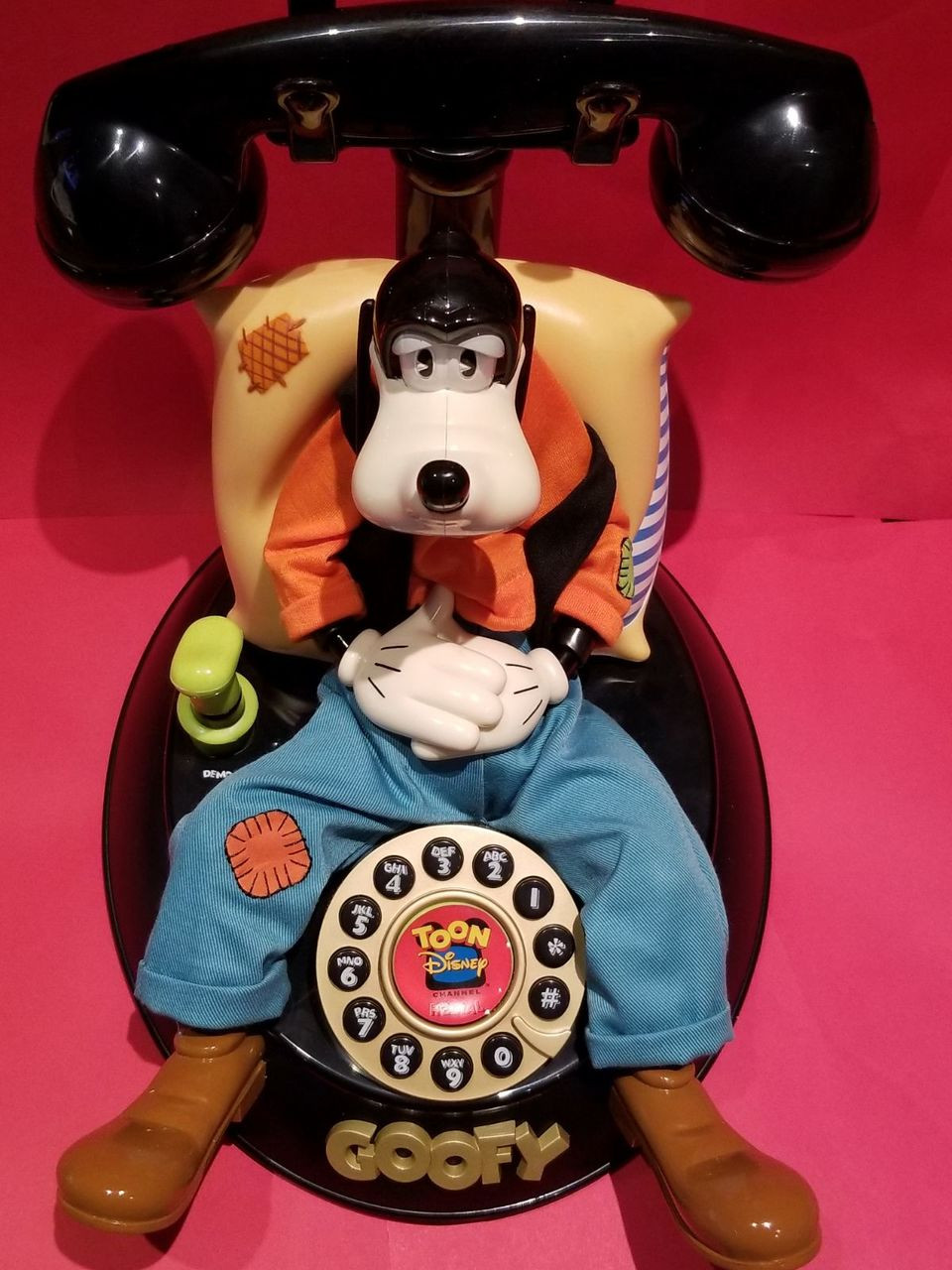 Disney Goofy's Animated Talking Telephone Phone Telemania Goofy