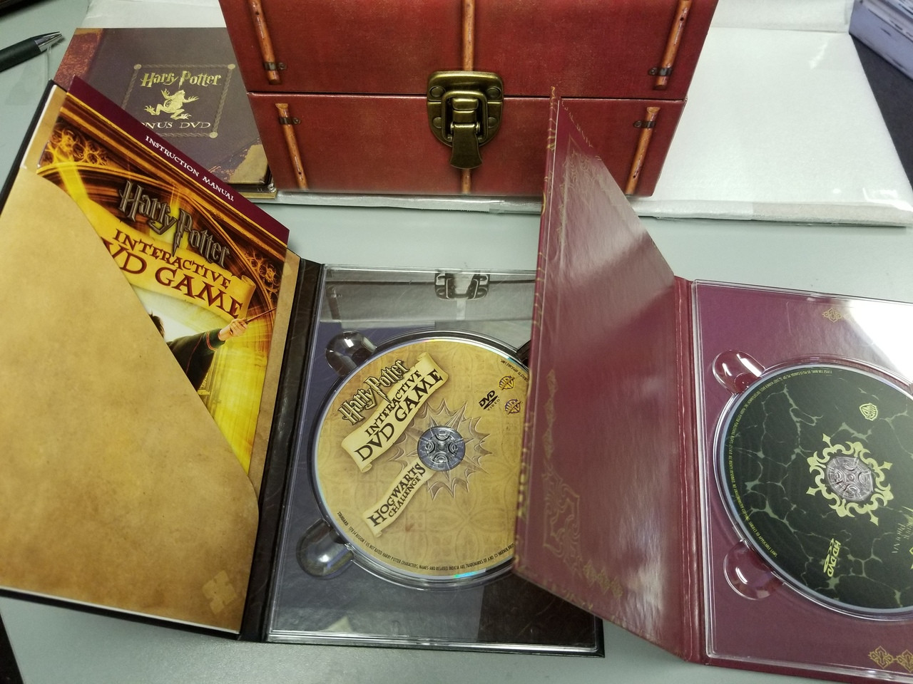 Harry Potter DVD Luggage Trunk Collection - Annie Rooster's Sally
