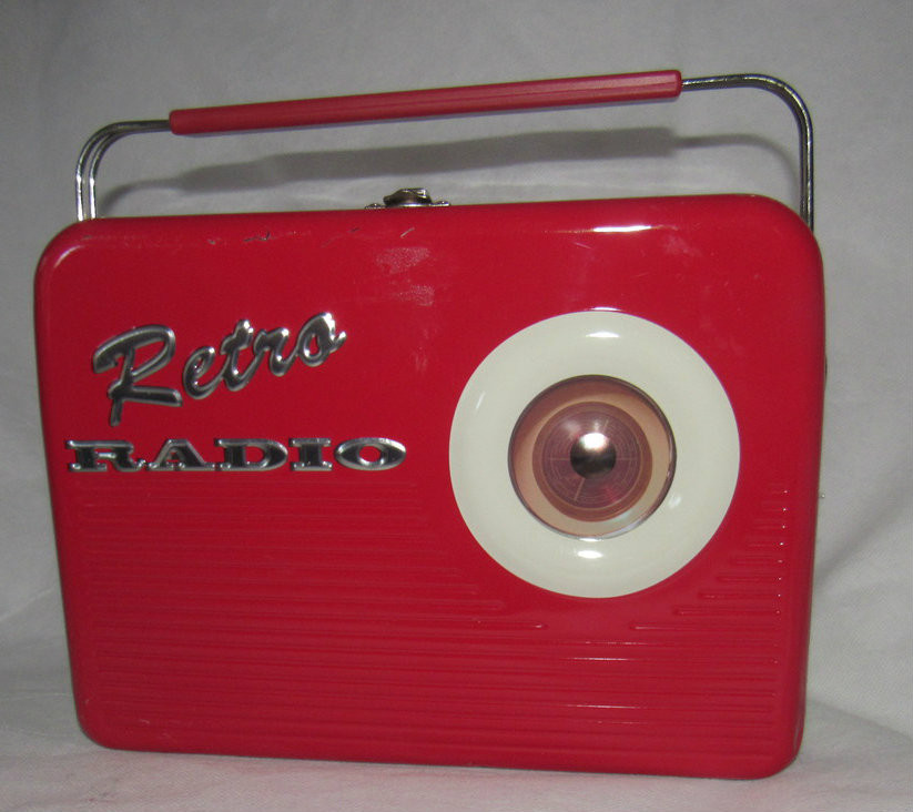Retro Red Radio Tin Lunchbox - Limited - Annie Rooster's Sally