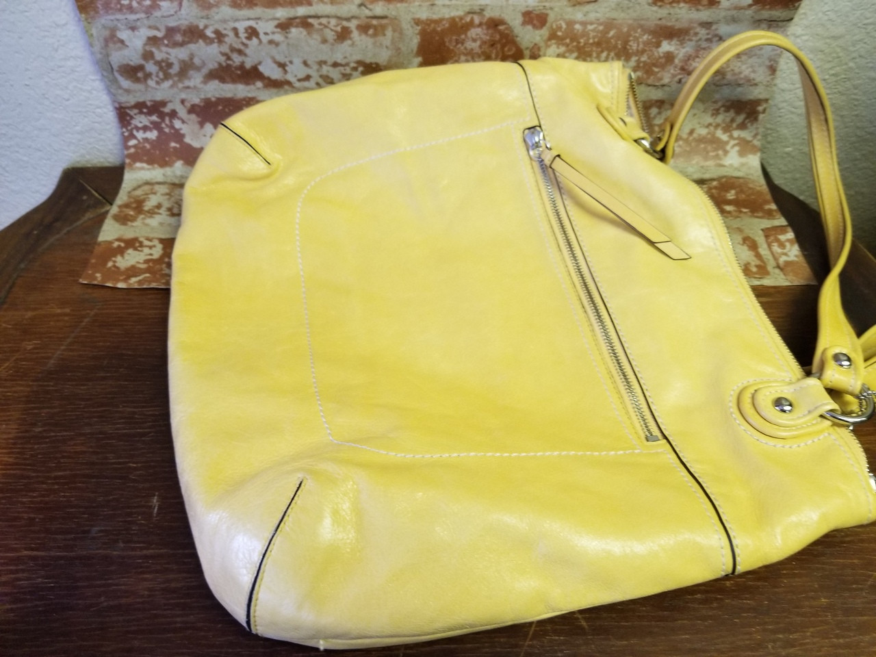 Poppy Sunflower Yellow COACH Tote-Bag - PREOWNED - Annie Rooster