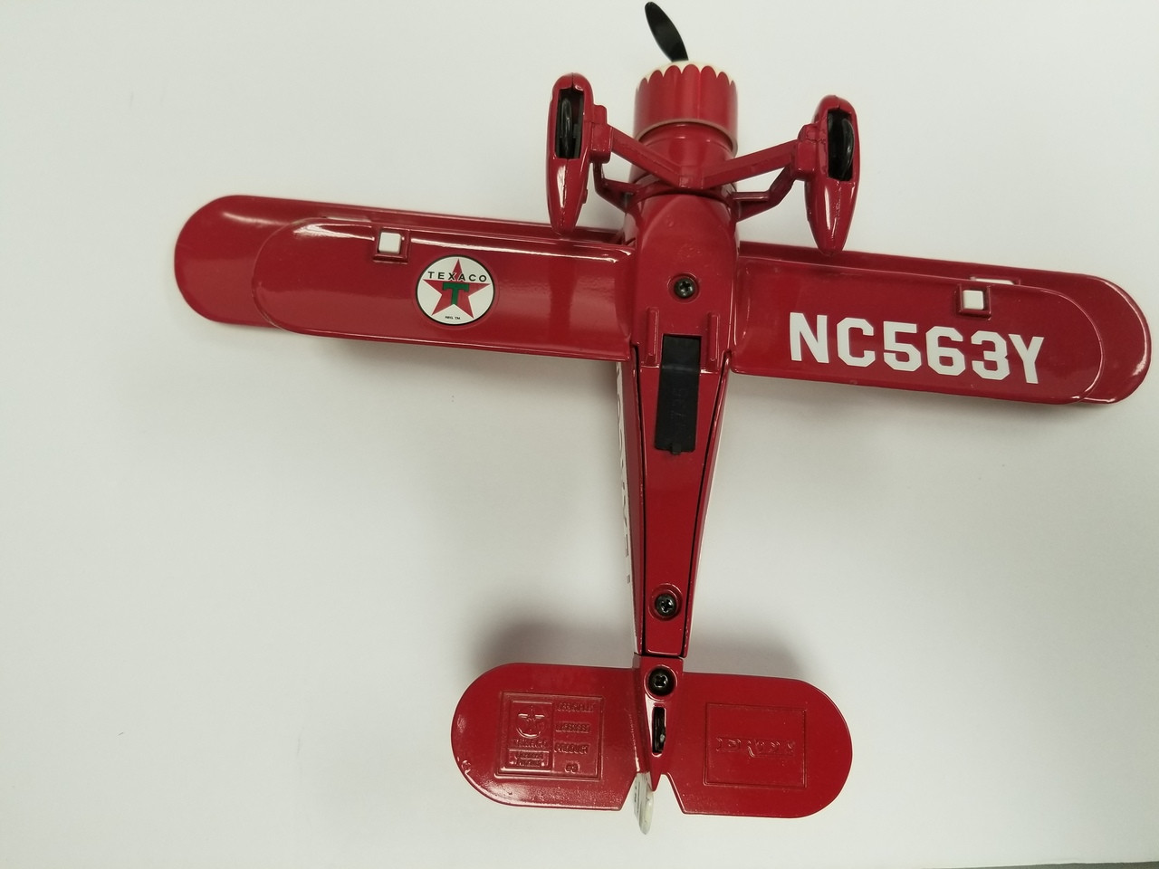 1931 Stearman Biplane Wings of TEXACO - Annie Rooster display picture 1