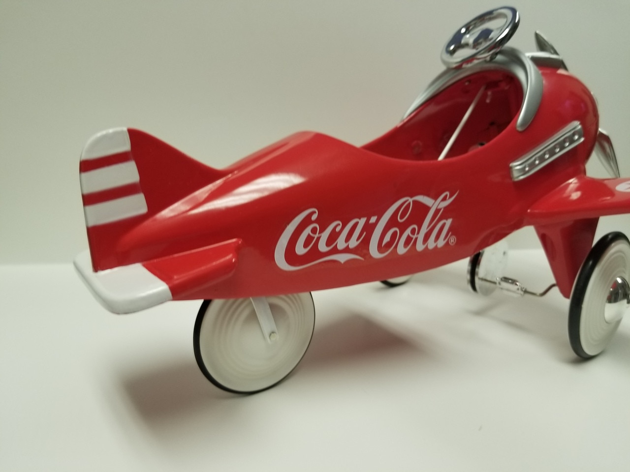 Coca-Cola Limited Edition Ken Kovach Die-Cast Airplane XONEX