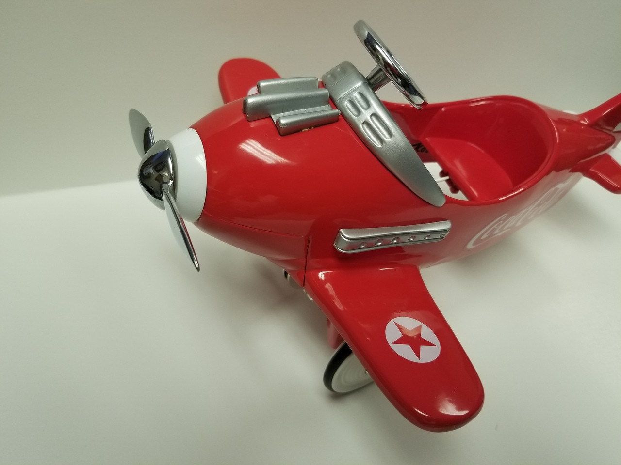Coca-Cola Limited Edition Ken Kovach Die-Cast Airplane XONEX