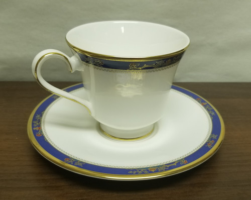 Royal Doulton "Cathay" H 5140 English Fine Bone China - Cup & Saucer 