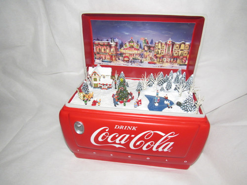 Coca Cola Cooler - "Hometown Holiday" Animated Music Box