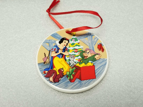 'Tis The Season "Snow White's Surprise" Ornament Collection by Grolier Collectibles