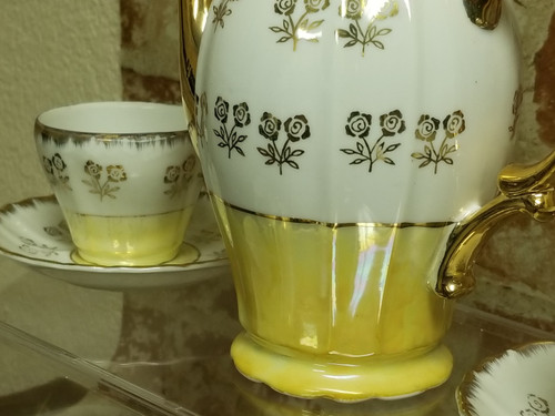 15 Pc Cheltenham LTD Lusterware Coffee/Tea Set - Vintage 