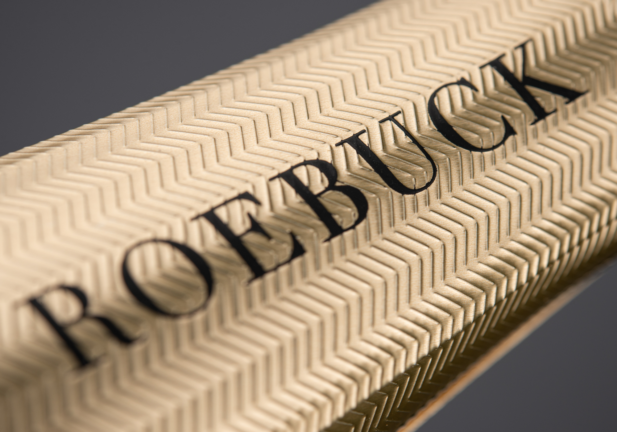 Roebuck Estates: Win a "Gift Pack" with Glasses!