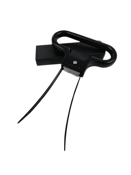 Butler's Thief (Ah So) two pronged cork remover