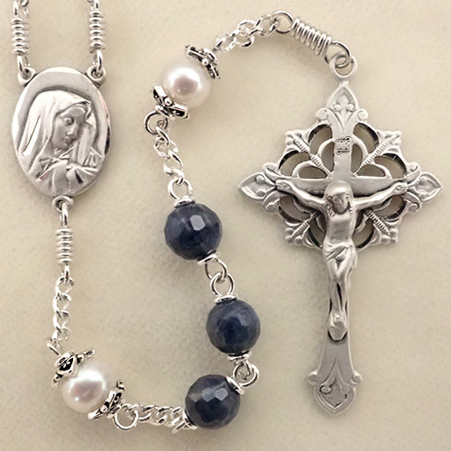Sisters of Carmel: Sapphire gemstone Our Lady of Sorrows rosary