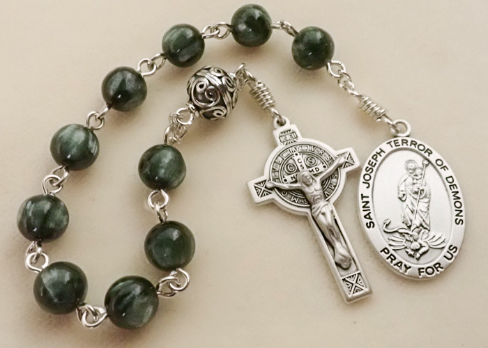 1-decade Rosary in honor of St. Joseph Terror of demons