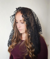  Traditional Black Lace Chapel Veil 