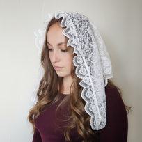 Traditional White Lace Chapel Veil 